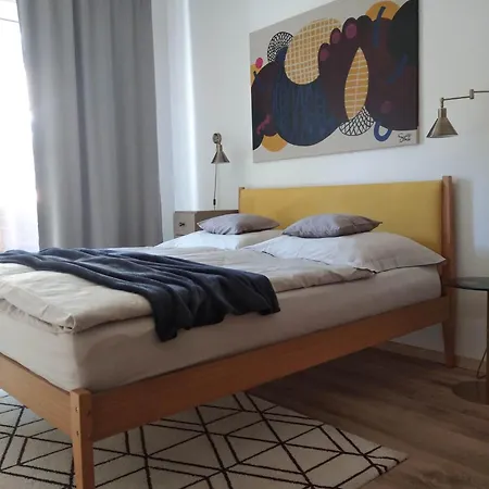 아파트 Cosy Design In The Centre